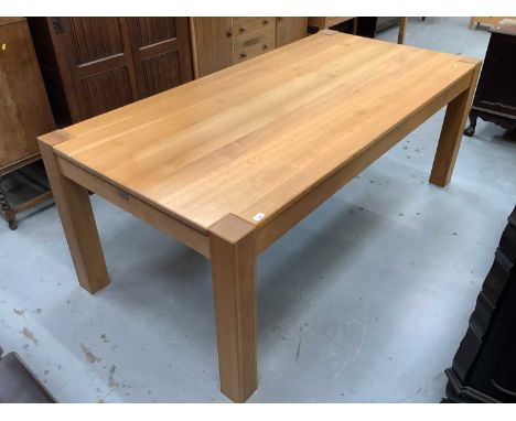 Good quality light oak dining table bearing label - John Laurence, Fine Wooden Furniture, 200.5cm x 99cm x 88.5cm highConditi