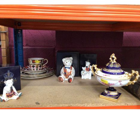 Thre Crown Derby bear paperweights plus one cup, two saucers and three tea plates together with a Royal Worcester Roman style