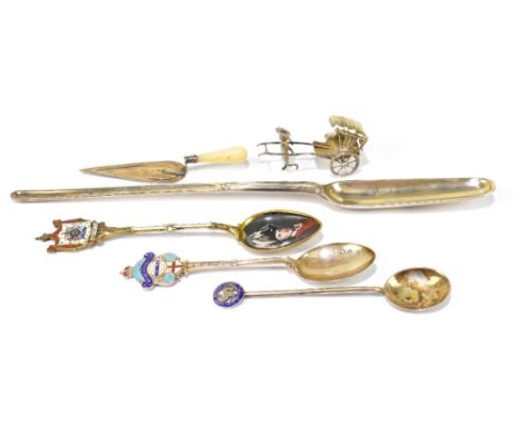WILLIAM SANSOM; a George III marrow scoop with engraved initials to the back of the bowl, London 1813, and a hallmarked silve