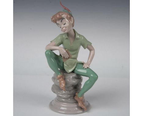 Made for the Official Disneyana Convention 1993. A glossy figure of the 1953 Disney character, Peter Pan. Lladro and Disney b