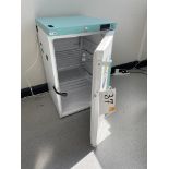A LEC Medical LSFSF107UK laboratory freezer, 107 litre no: 9090003444410633.