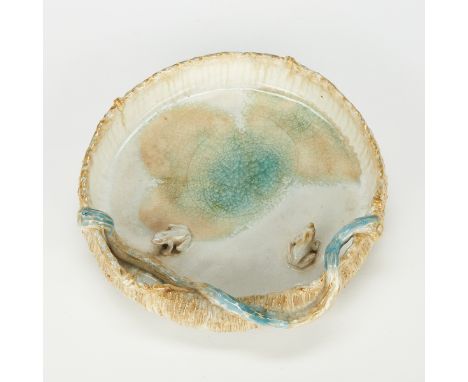 Japanese ikebana pottery bonsai bowl in the form of a basket or bag with a handle and two frogs. Marked "Made in Japan" along