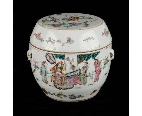 Chinese Guangxu famille rose porcelain covered kamcheng food pot, ca. 1900. Barrel shape with a fluted body painted with scen