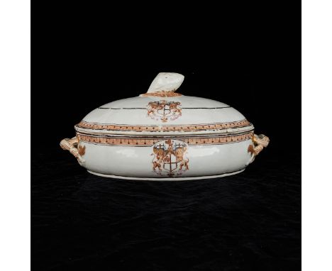 Chinese export British East Indian company Armorial porcelain tureen, ca. 1790-1810. Oval with a domed lid, fruit finial, and