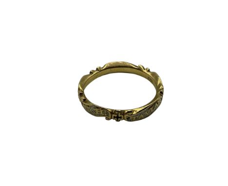 An unmarked yellow metal and white enamel mourning ring stamped to inside of hoop EC, Rich Taylar OB 26 Feb 1738, ET 50, size