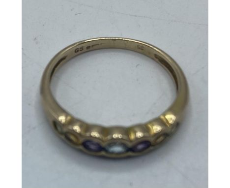 A 9ct gold gem set ring. Size K. 1.50g. 