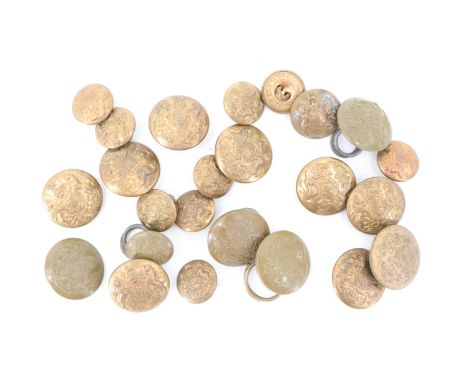 A group of Great War - Second World War British army general service buttons
