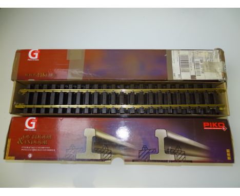 G GAUGE MODEL RAILWAYS: A quantity of PIKO G scale G-G600 600mm straight track pieces - one box full with 12 pieces, the othe