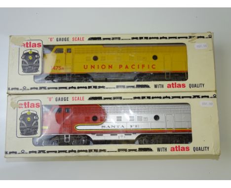 O GAUGE MODEL RAILWAYS: A pair of American Outline F-9 diesel locomotives by ATLAS in Santa Fe and Union Pacific liveries - G