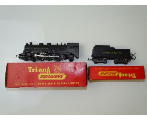 OO GAUGE MODEL RAILWAYS: A TRI-ANG R54/R32 Pacific Transcontinental steam loco in the rarer Canadian Pacific livery - rear co