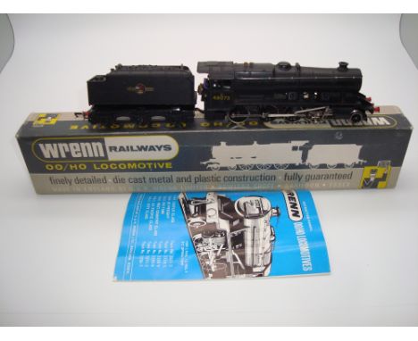 OO GAUGE MODEL RAILWAYS: A WRENN W2224 Class 8F steam locomotive in BR black numbered 48073 - VG in G/VG box