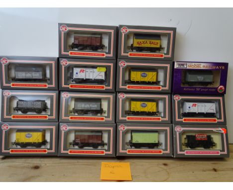 OO GAUGE MODEL RAILWAYS: A group of boxed DAPOL wagons - all ex-WRENN wagons in WR1 and WR3 boxes - as lotted - VG/E in G/VG 