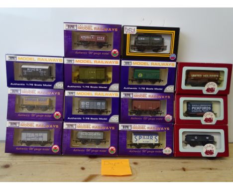 OO GAUGE MODEL RAILWAYS: A group of boxed DAPOL wagons as lotted - VG/E in G/VG boxes (14) #3