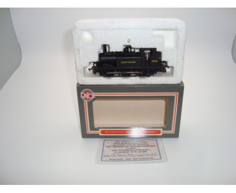 OO GAUGE MODEL RAILWAYS: A DAPOL Terrier steam locomotive in Southern Railway wartime livery with sunshine lettering - limite