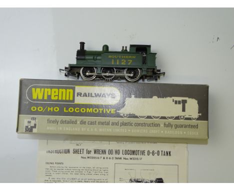 OO GAUGE MODEL RAILWAYS: A WRENN W2207 R1 Class steam tank locomotive in Southern green livery numbered 1127 - G/VG in incorr