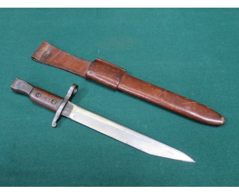 BAYONET WITH LEATHER SCABBARD AND BELT LOOP WITH METAL THROAT INSERT, MARKED ROSS RIFLE CO. QUEBEC 1907 WITH WD ARROW 