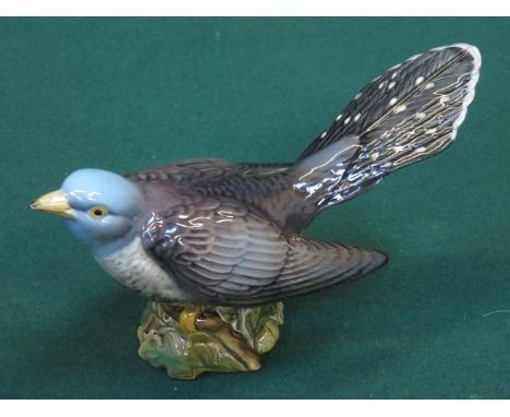 BESWICK GLAZED CERAMIC CUCKOO, No.2315, DESIGNED BY ALBERT HALLAM, APPROXIMATELY 12cm HIGH 