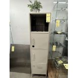 Unité de Rangement en Métal, 17'' x 67''H
