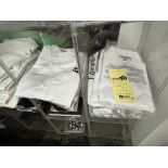 LOT: (25++) Tabliers & Chemises asst. pour Chef