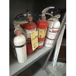 LOT: (4) Extincteurs (Vides)
