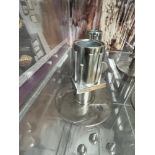 LOT: (4) Pattes pour Équipement en Acier Inox.
