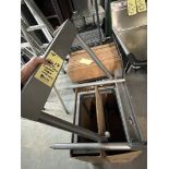 LOT: Pattes NEUVES pour Tables Bases MKE ( 4)
