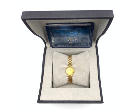 LONGINES - An 18ct gold ladies wrist watch, Prestige, L6.107.6, champagne dial with baton and Roman indicators, polished 18ct