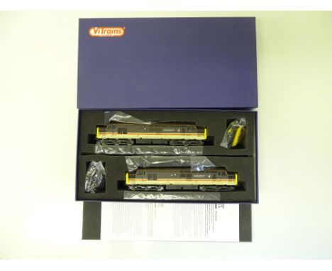 OO SCALE MODEL RAILWAYS: A VITRAINS V2053 Class 37/5 twin pack - 37505 and 37685 in Intercity livery - VG/E in F/G box