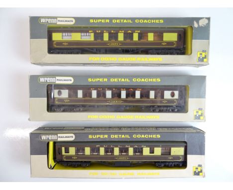 OO SCALE MODEL RAILWAYS: A group of WRENN Pullman coaches as lotted - F/G in F/G boxes (3)