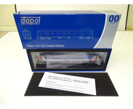 OO SCALE MODEL RAILWAYS: A DAPOL Class 121 Diesel Railcar numbered 55022 in Original Network South East livery - VG/E in G/VG