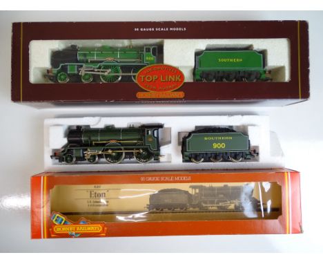 OO SCALE MODEL RAILWAYS: A pair of HORNBY Schools Class steam locos comprising 'Radley' and 'Eton' both in Southern Green liv