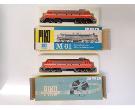 HO SCALE MODEL RAILWAYS: A pair of M61 Class Hungarian Outline diesel locomotives by PIKO - G in F/G boxes (2)