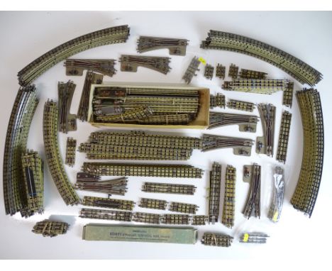 OO SCALE MODEL RAILWAYS: A large selection of HORNBY DUBLO 3 rail track including curves, straights and points - generally G 