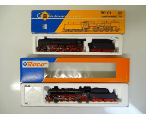 HO SCALE MODEL RAILWAYS: A pair of ROCO German Outline steam locomotives comprising a BR01 and a BR23 - G/VG in G boxes (2)