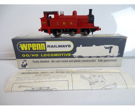 OO SCALE MODEL RAILWAYS: A WRENN W2204 0-6-0 tank locomotive in LMS red numbered 7420 - G-VG in G/VG box