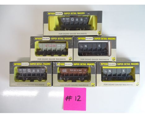 OO SCALE MODEL RAILWAYS: A mixed group of WRENN hopper wagons including some rarer examples - VG in G/VG boxes (6) #12