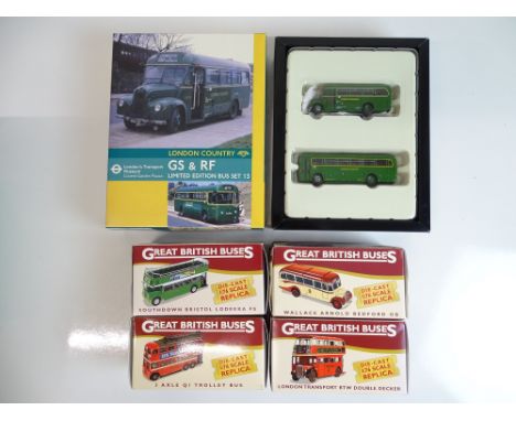 GENERAL DIECAST: A group of diecast 1:76 Scale buses to include a London Transport Museum limited edition set - VG in F/G box