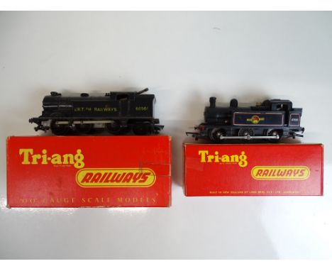 OO SCALE MODEL RAILWAYS: A pair of early TRI-ANG steam tank locomotives comprising an R51 (ex TRACKMASTER) and an R52 (New Ze