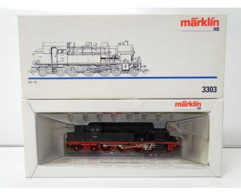 HO SCALE MODEL RAILWAYS: A MARKLIN 3303 3 rail AC Class BR78 steam tank locomotive in DR black livery - VG in G/VG box