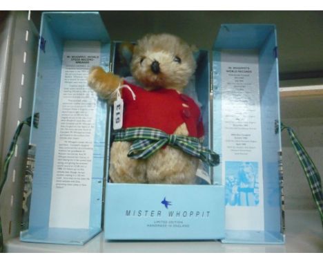 A BOXED LIMITED EDITION MERRYTHOUGHT TEDDY BEAR, 'Mister Whoppit', No 3939 of 5000, replica of Donald Campbell's Mascot Bear 