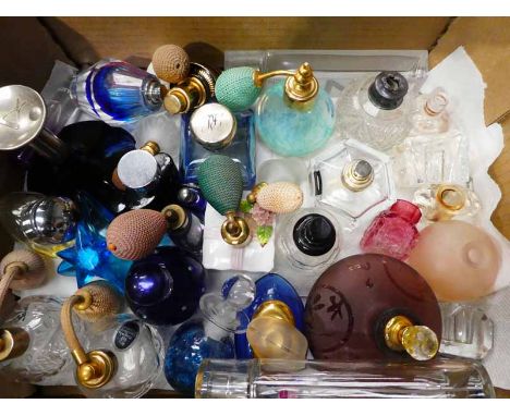 Approximately thirty vintage scent bottles/atomisers