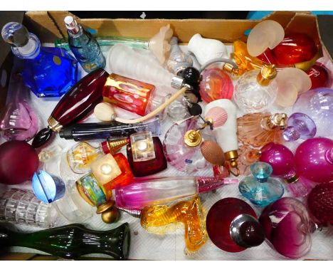 Approximately thirty five vintage scent bottles/atomisers
