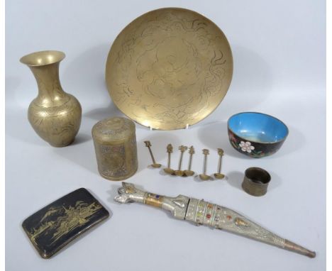 Various brassware, to include a Middle Eastern tri-coloured jar and cover of circular outline raised with a repeat geometric 