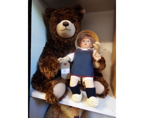 A boxed Steiff limited edition 1071 of 2500 'Fritzl & Hein' Hein in brown mohair with brown eyes and Fritzl the Kathe Kruse d