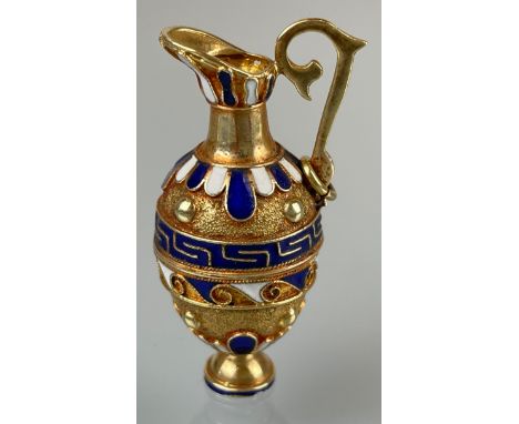 Anhänger in Amphoren-Form 585 Gelbgold mit Emaille-Dekor.Circa 13,2 Gramm Gesamtgewicht. Circa 43 mm x 18 mm x 20 mm. Schmuck