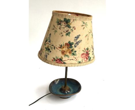 A Stephanie Kalan studio pottery table lamp, 38cmH to top of shade 