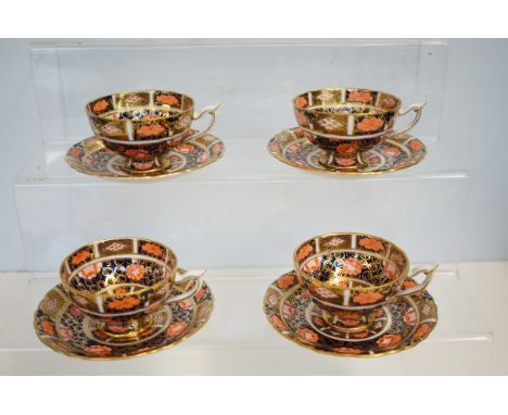 Royal crown derby 9298 4 cups & saucers 