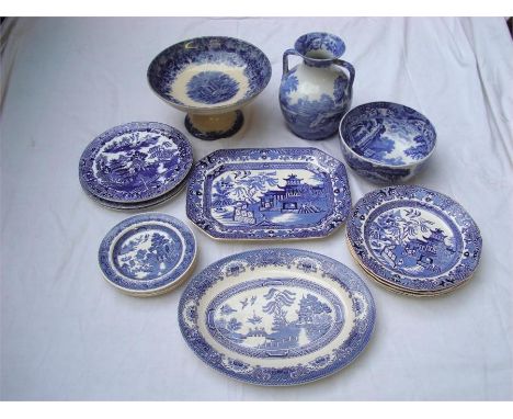 A collection of blue and white china comprising a Copeland Spode Italian ware vase, a Copeland Spode Italian pattern bowl, a 