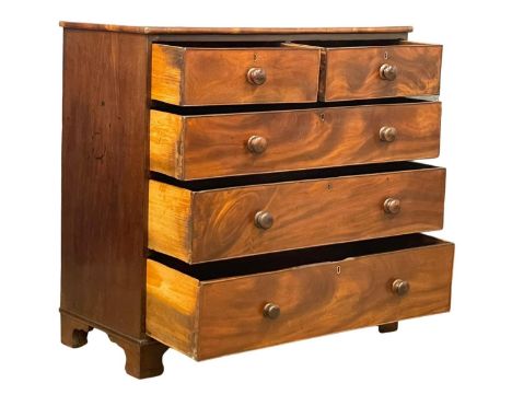 A Victorian mahogany chest if drawers on bracket feet. 108x49x104.5cm 