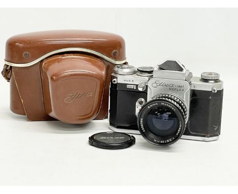 A vintage Edixa Reflex Mat Mod S camera in case. 